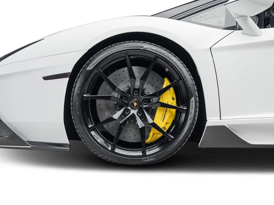 2014 Lamborghini Aventador LP700-4 - Image 21 of 31