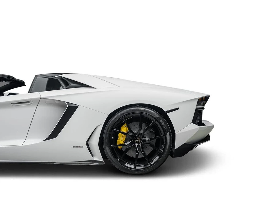 2014 Lamborghini Aventador LP700-4 - Image 22 of 31