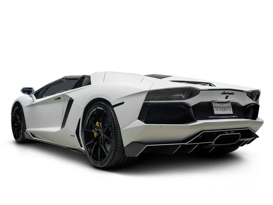 2014 Lamborghini Aventador LP700-4 - Image 12 of 31