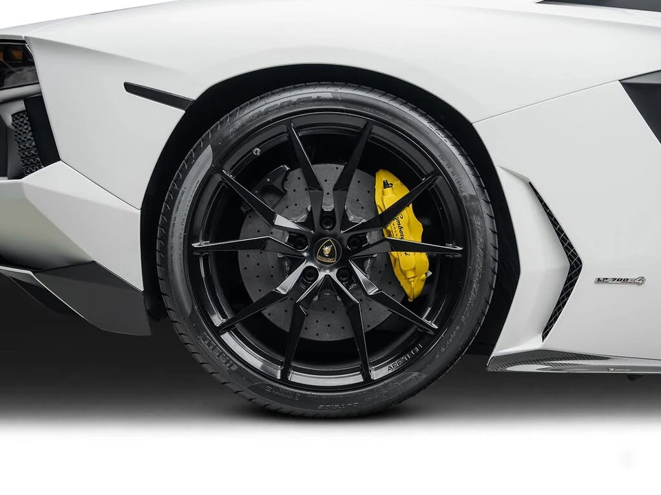 2014 Lamborghini Aventador LP700-4 - Image 31 of 31