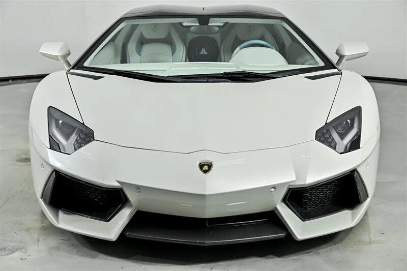 2014 Lamborghini Aventador LP700-4 - Image 5 of 31