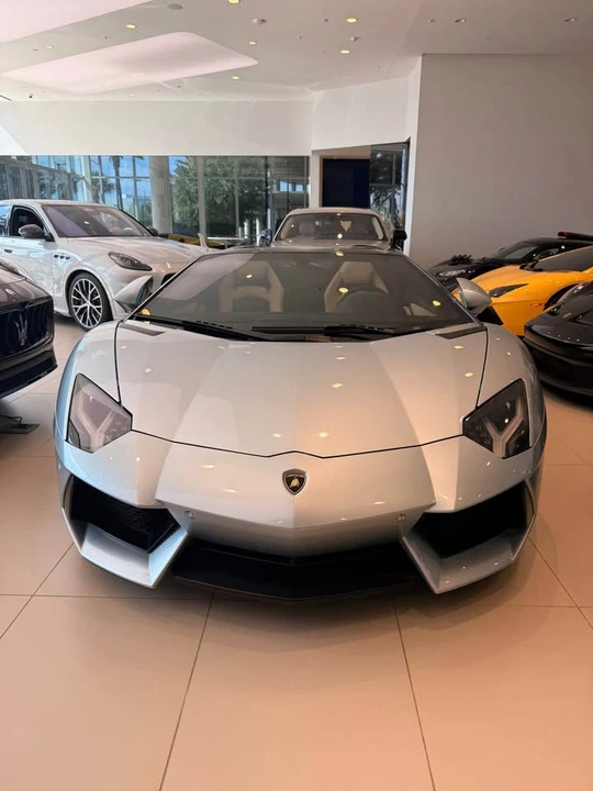 2014 Lamborghini - Image 4 of 12