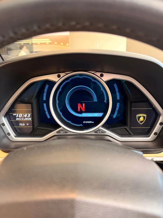 2014 Lamborghini - Image 12 of 12