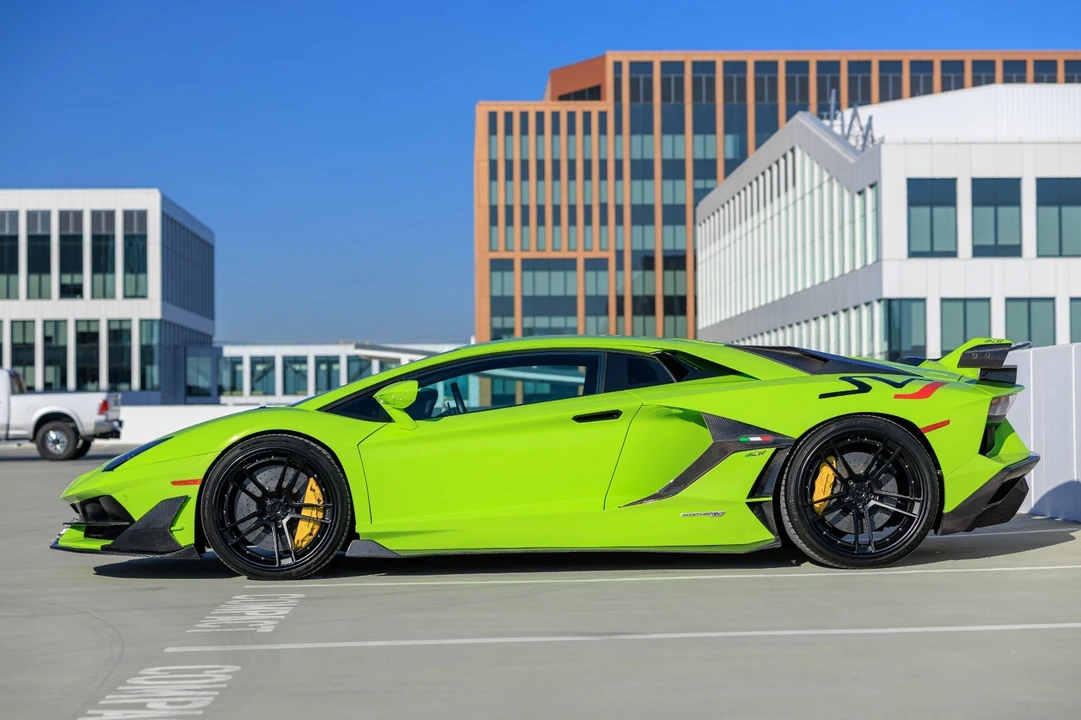 2014 Lamborghini Aventador LP700-4 - Image 16 of 21