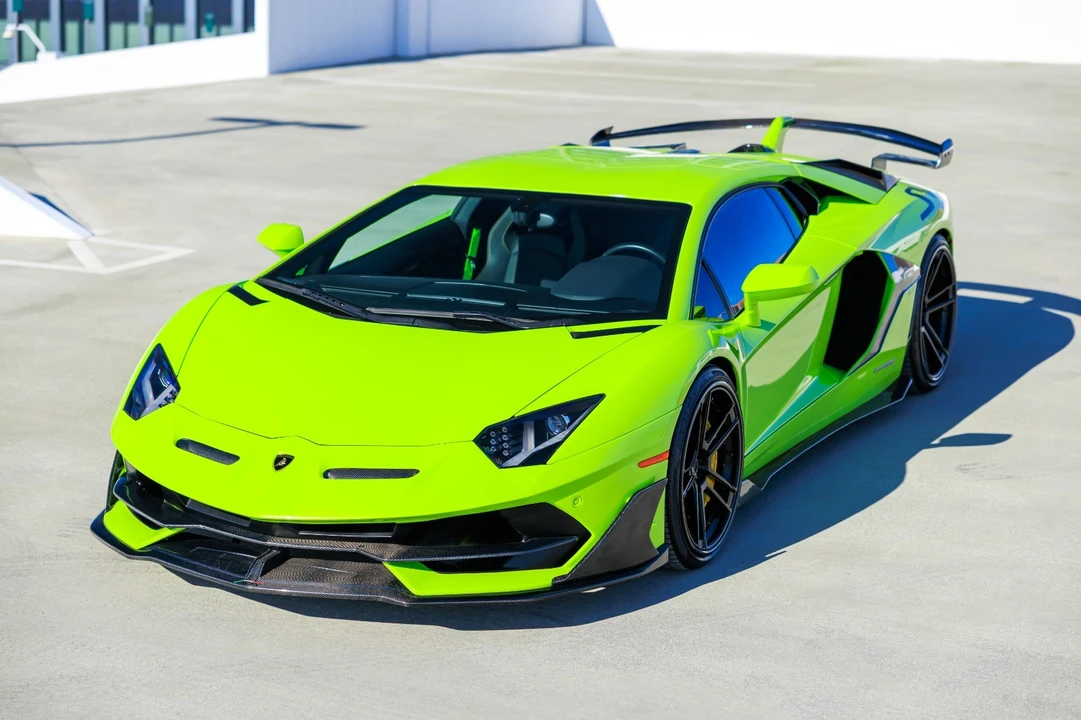 2014 Lamborghini Aventador LP700-4 - Image 18 of 21