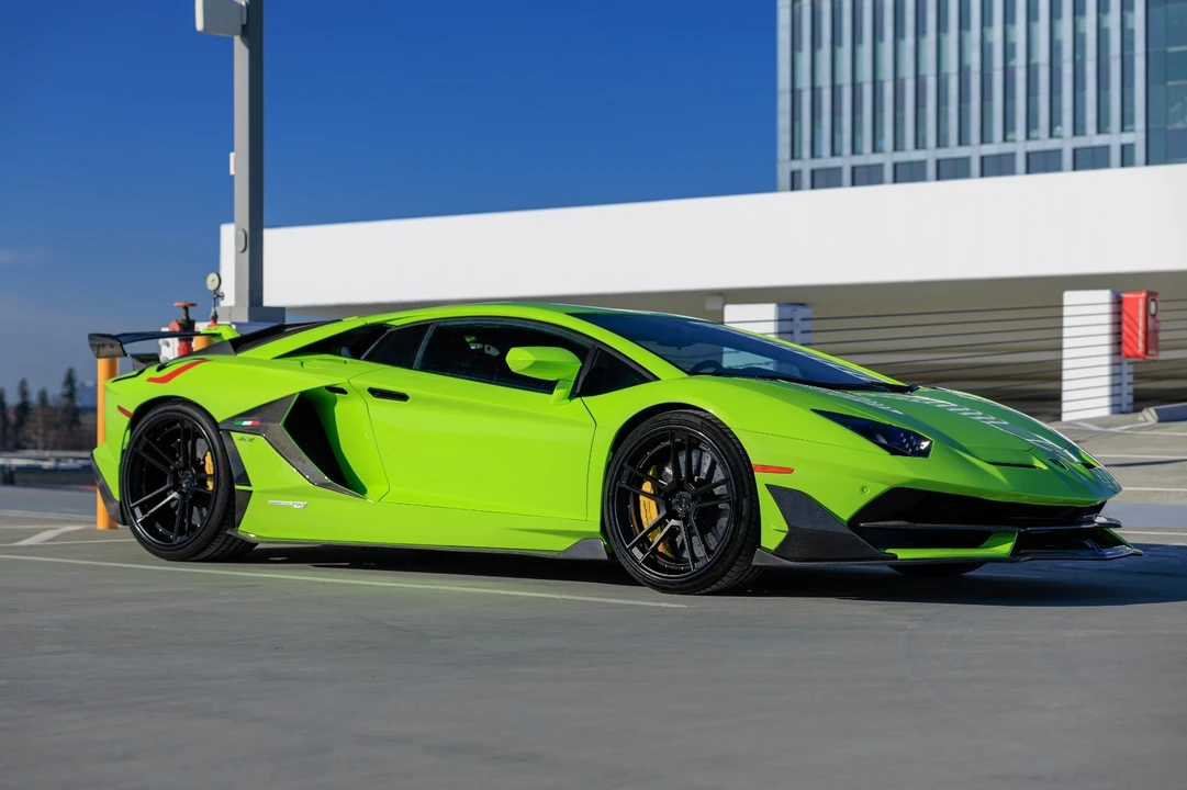 2014 Lamborghini Aventador LP700-4 - Image 10 of 21