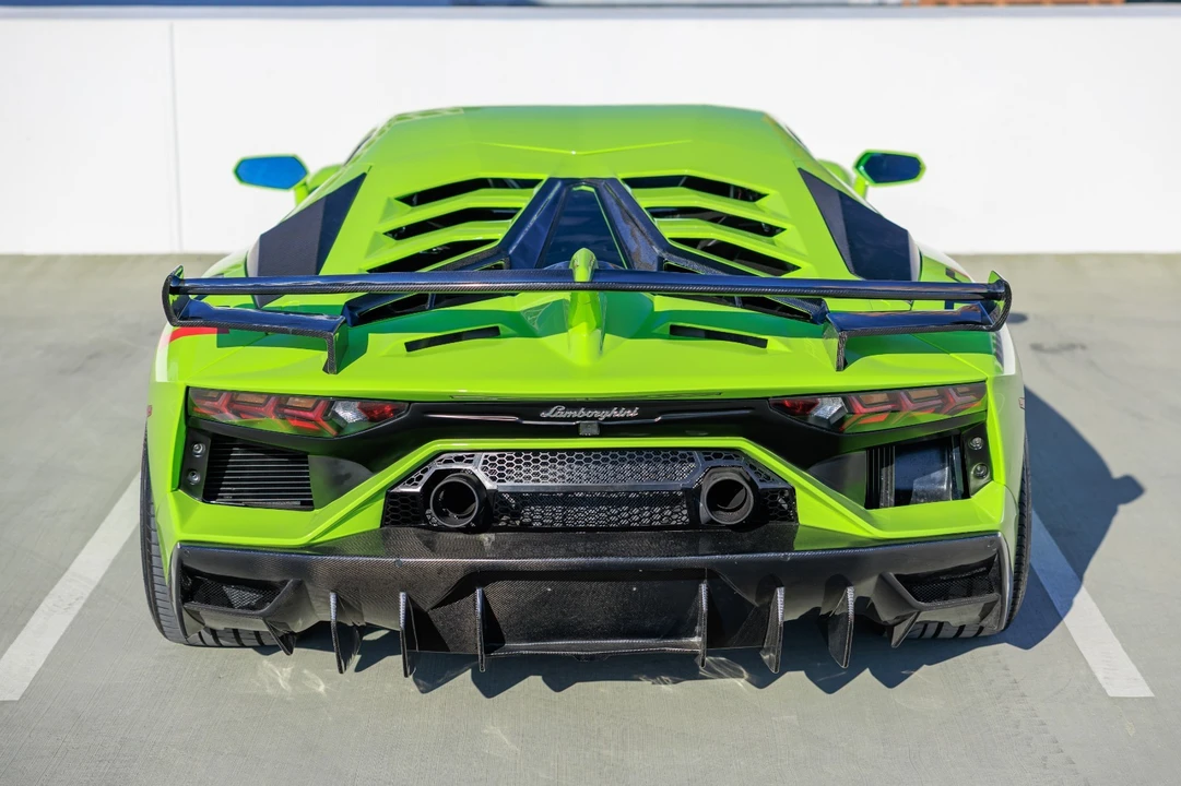 2014 Lamborghini Aventador LP700-4 - Image 14 of 21