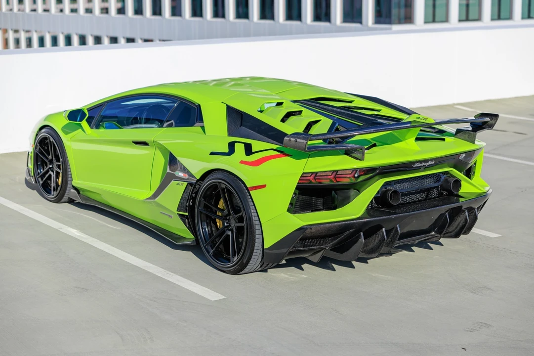 2014 Lamborghini Aventador LP700-4 - Image 15 of 21