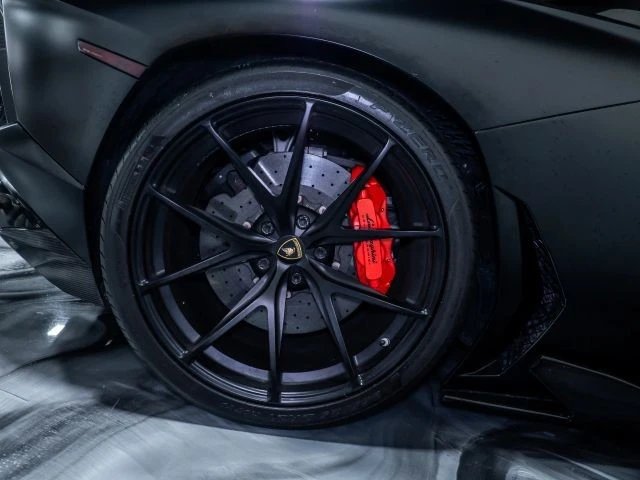 2014 Lamborghini Aventador LP700-4 - Image 19 of 21