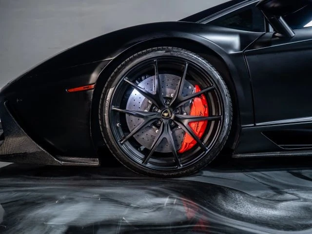 2014 Lamborghini Aventador LP700-4 - Image 17 of 21