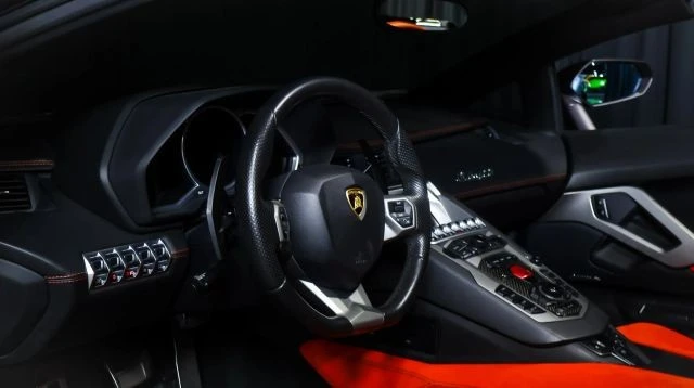 2014 Lamborghini Aventador LP700-4 - Image 14 of 21