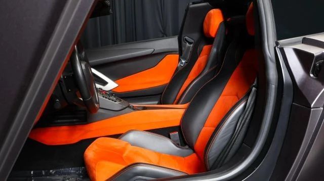 2014 Lamborghini Aventador LP700-4 - Image 15 of 21