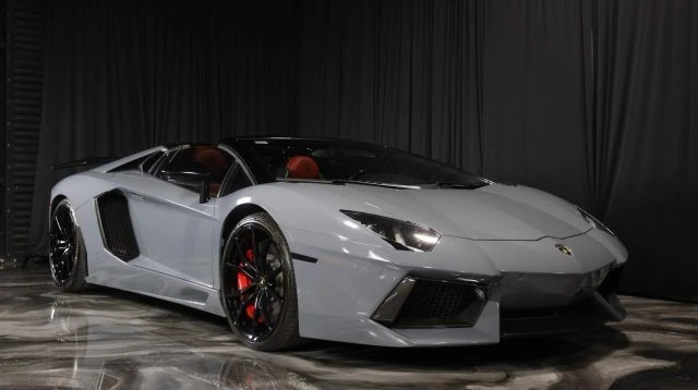 2014 Lamborghini Aventador LP700-4 - Image 10 of 17