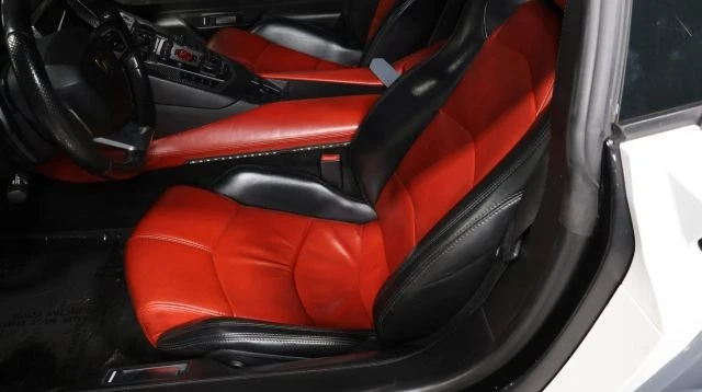 2014 Lamborghini Aventador LP700-4 - Image 12 of 17