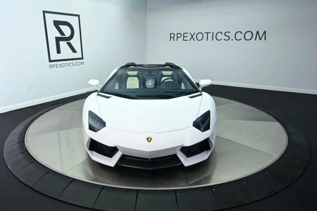2014 Lamborghini Aventador LP700-4 - Image 5 of 31