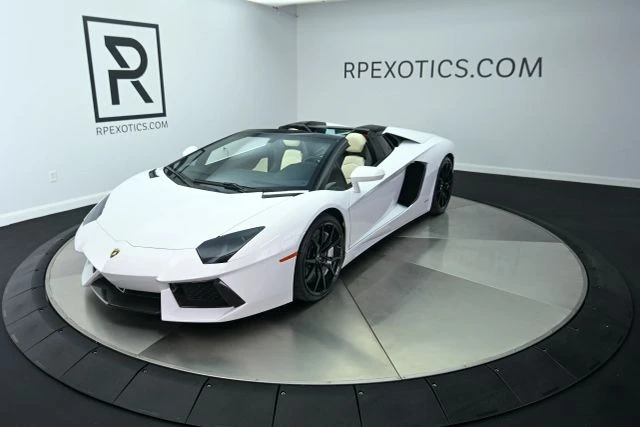 2014 Lamborghini Aventador LP700-4 - Image 12 of 31