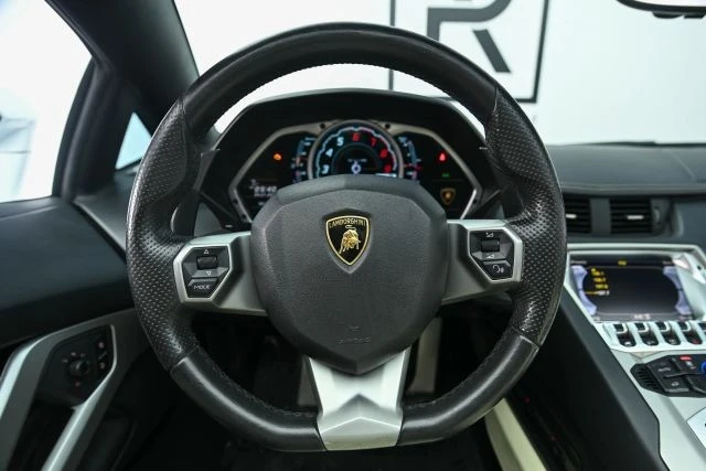 2014 Lamborghini Aventador LP700-4 - Image 20 of 31