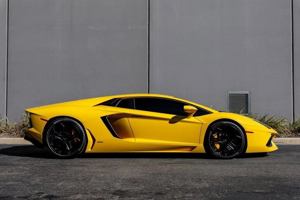 2014 Lamborghini Aventador LP700-4 - Image 6 of 31