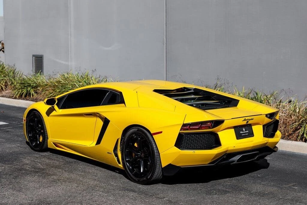 2014 Lamborghini Aventador LP700-4 - Image 3 of 31