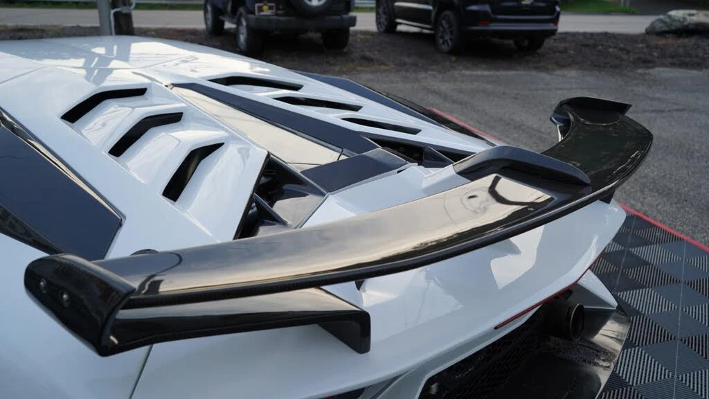 2014 Lamborghini Aventador LP700-4 - Image 26 of 31