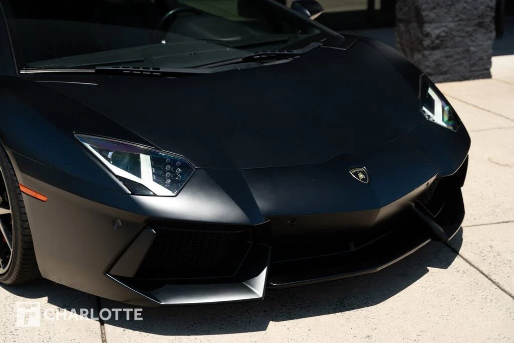 2014 Lamborghini Aventador LP700-4 - Image 2 of 31