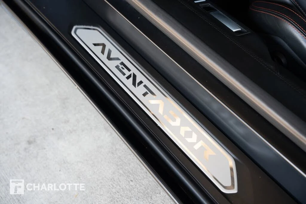 2014 Lamborghini Aventador LP700-4 - Image 20 of 31