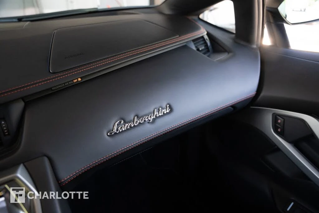 2014 Lamborghini Aventador LP700-4 - Image 29 of 31