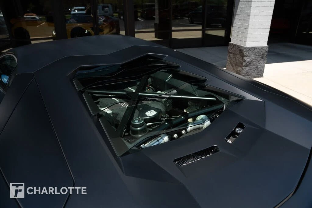 2014 Lamborghini Aventador LP700-4 - Image 19 of 31
