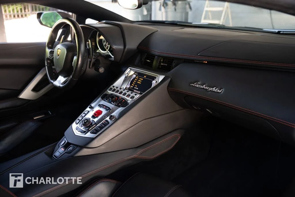 2014 Lamborghini Aventador LP700-4 - Image 31 of 31