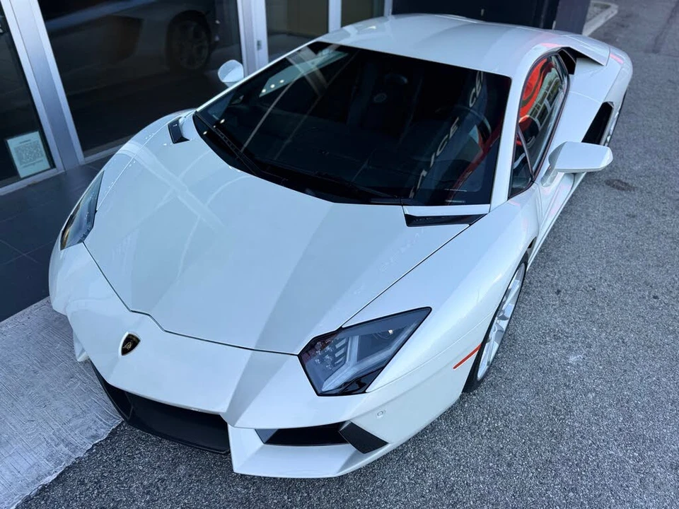 2014 Lamborghini Aventador LP700-4 - Image 14 of 31