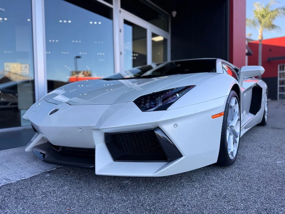 2014 Lamborghini Aventador LP700-4 - Image 13 of 31