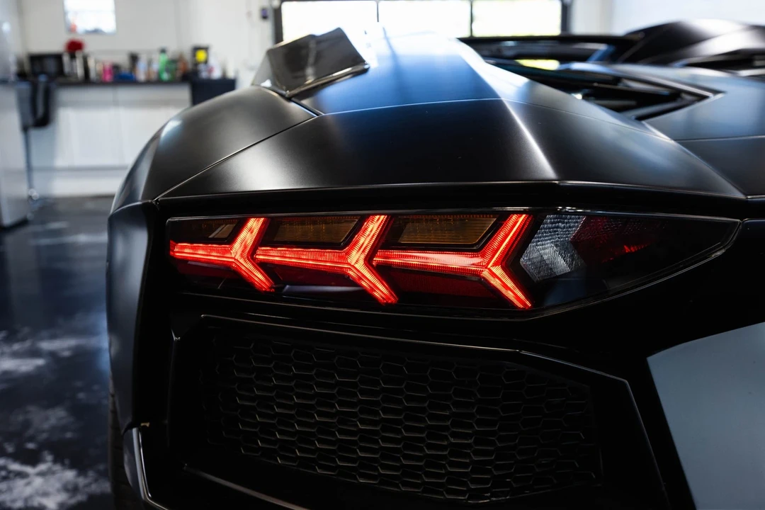 2014 Lamborghini Aventador LP700-4 - Image 20 of 21
