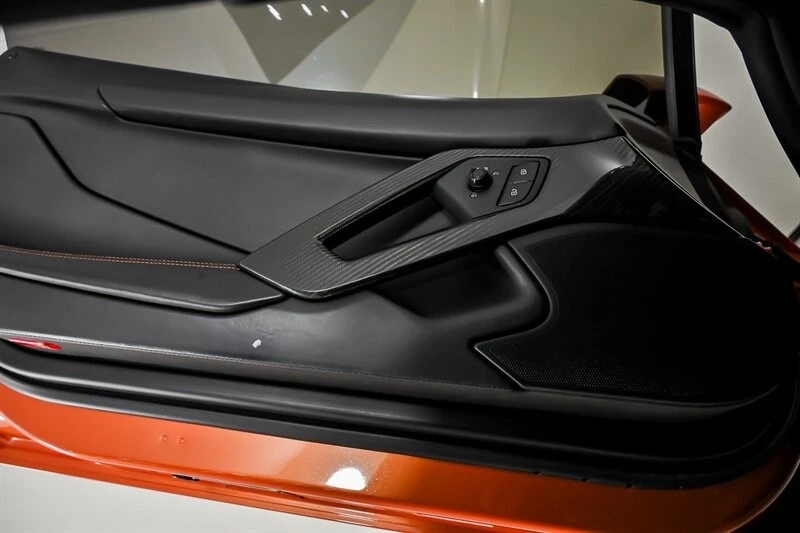 2014 Lamborghini Aventador LP700-4 - Image 31 of 31