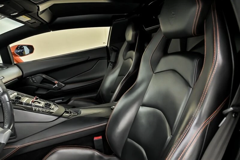 2014 Lamborghini Aventador LP700-4 - Image 27 of 31