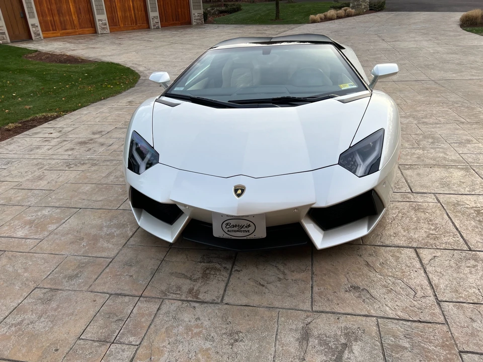 2014 Lamborghini Aventador LP700-4 - Image 3 of 12