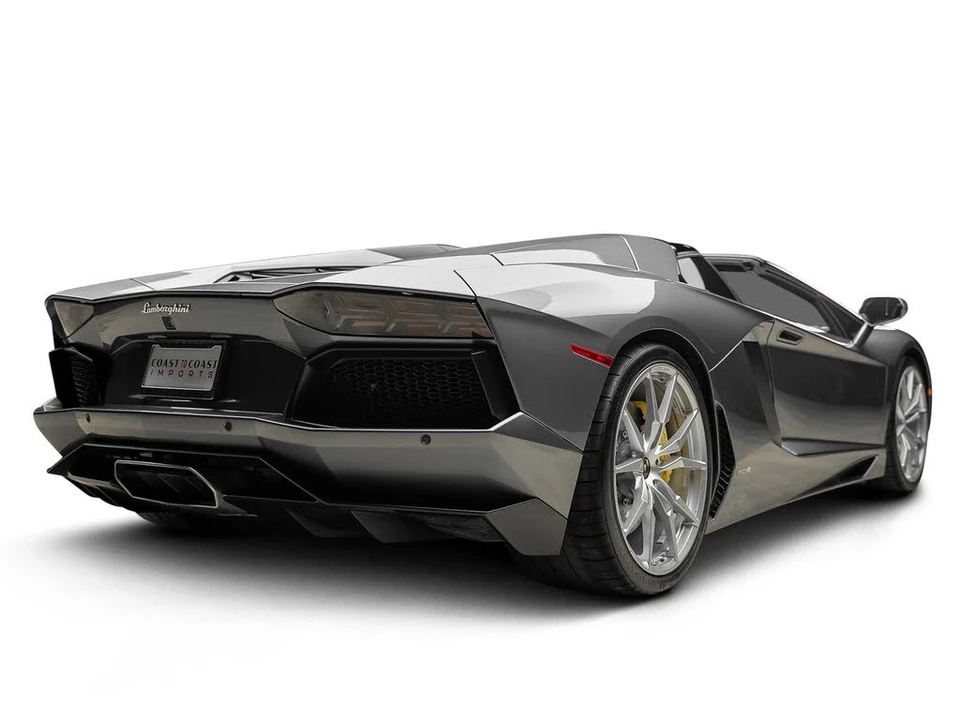 2014 Lamborghini Aventador LP700-4 - Image 18 of 31