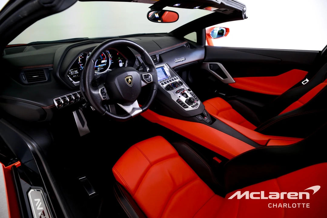 2014 Lamborghini Aventador LP700-4 - Image 14 of 30