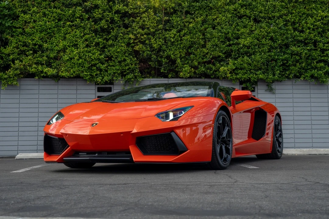 2014 Lamborghini Aventador LP700-4 - Image 16 of 21