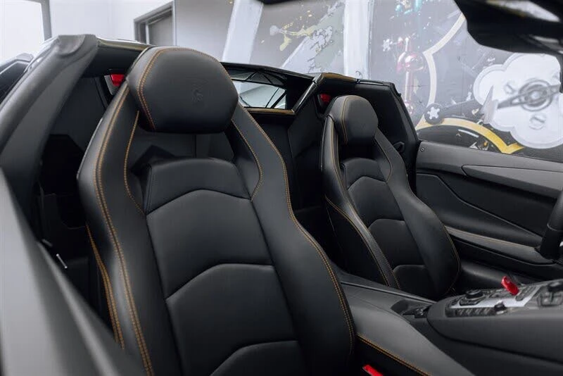 2014 Lamborghini Aventador LP700-4 - Image 19 of 31