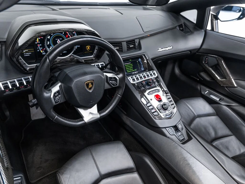 2014 Lamborghini Aventador LP700-4 - Image 20 of 31