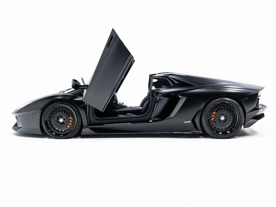 2014 Lamborghini Aventador LP700-4 - Image 4 of 31
