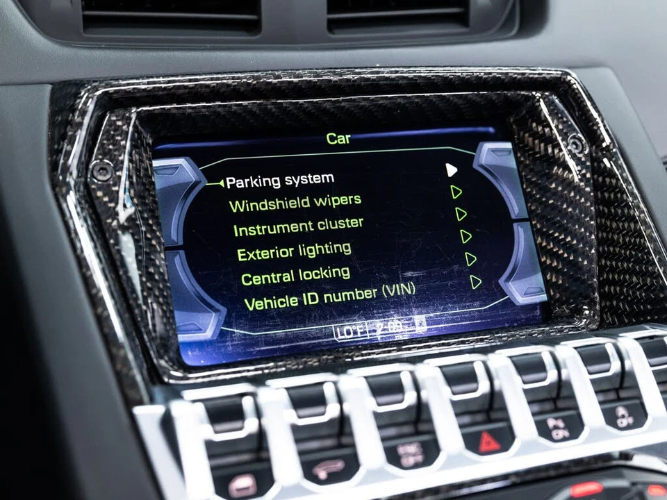 2014 Lamborghini Aventador LP700-4 - Image 31 of 31