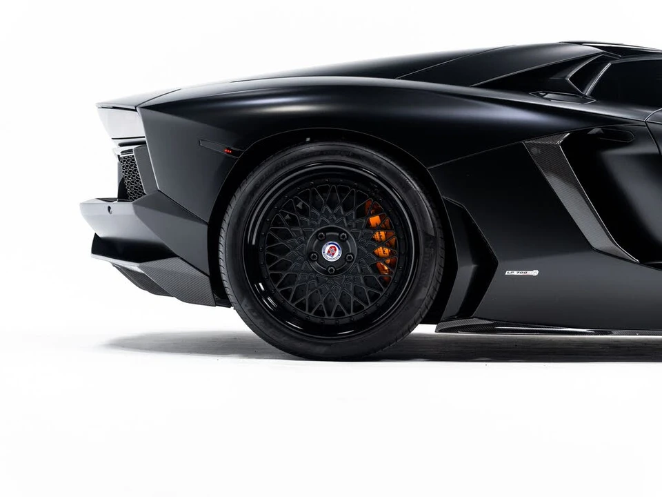 2014 Lamborghini Aventador LP700-4 - Image 15 of 31