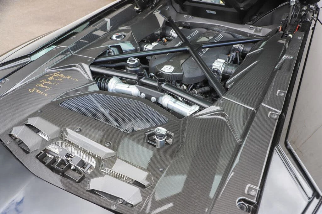 2014 Lamborghini Aventador LP700-4 - Image 13 of 31