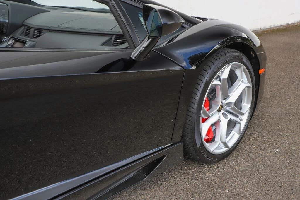 2014 Lamborghini Aventador LP700-4 - Image 31 of 31