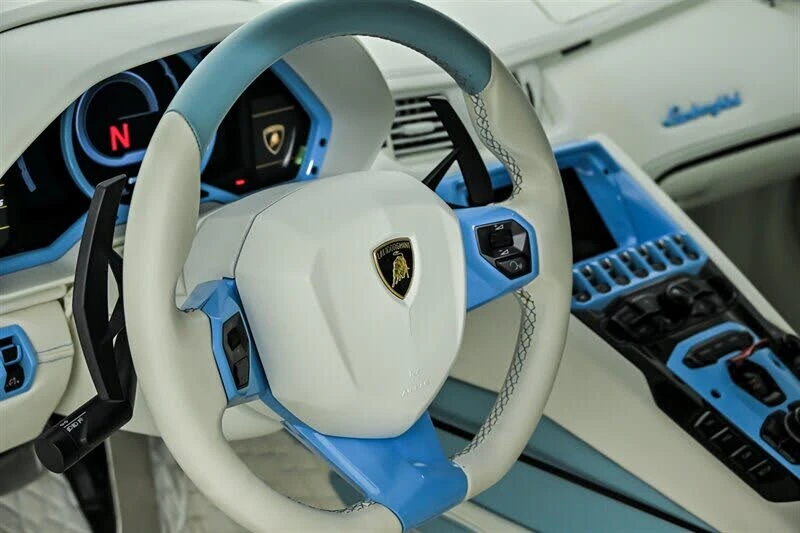2014 Lamborghini Aventador LP700-4 - Image 21 of 31