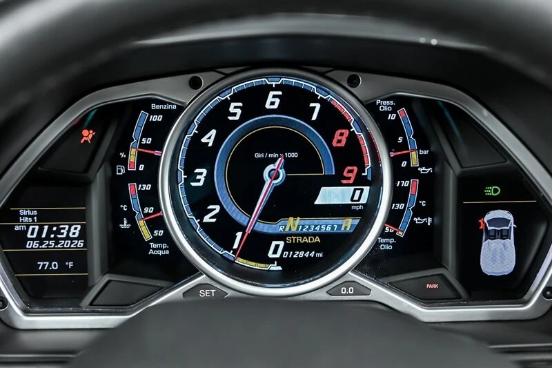 2014 Lamborghini Aventador LP700-4 - Image 23 of 31