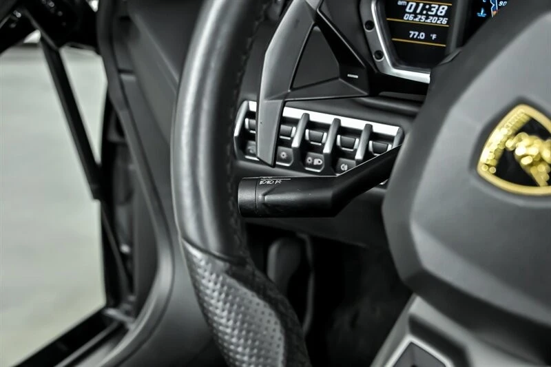 2014 Lamborghini Aventador LP700-4 - Image 25 of 31