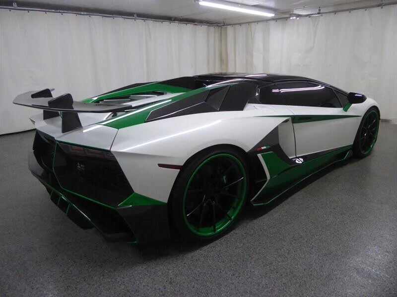 2014 Lamborghini Aventador LP700-4 - Image 8 of 31