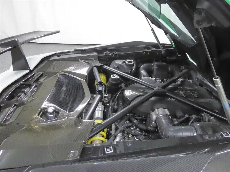 2014 Lamborghini Aventador LP700-4 - Image 31 of 31